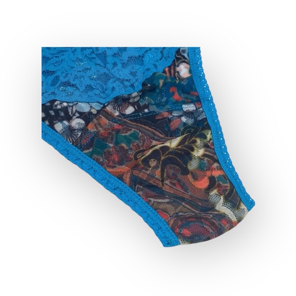 new Hanky Panky 𑁍 Low Rise Lace Thong 𑁍 Teal + Chinois Floral Print 𑁍 00 - 12 - Picture 7 of 16